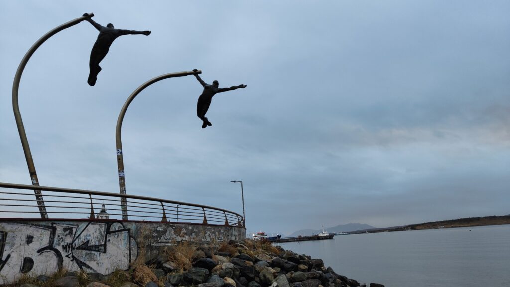 Monumento al Viento. Puerto Natales