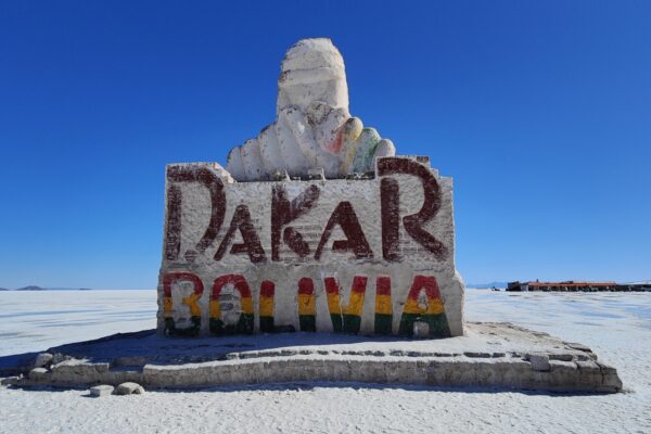 Monumento al Dakar. Uyuni